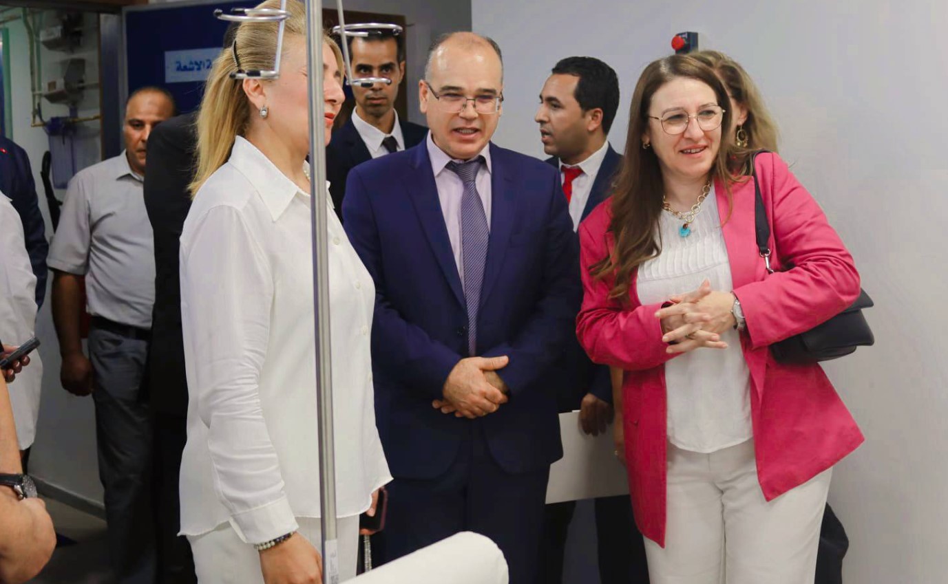 وزيرة المالية تُدشن جهاز ماسح ضوئي بالأشعة المقطعية بالمركز الطبي للديوانة