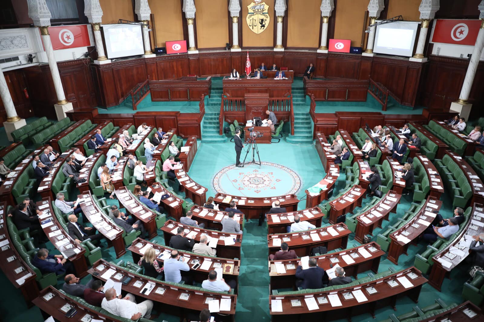البرلمان ينظر صباح غد الخميس في تقرير لجنة التشريع العام حول مقترحي القانونين عدد 15 و 28 لسنة 2023