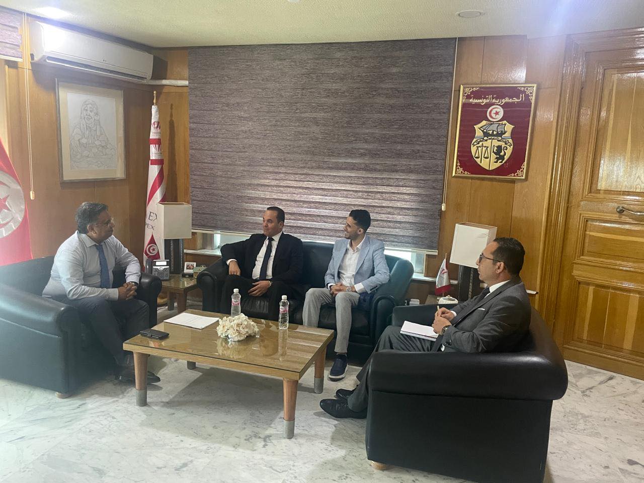 دعم التعاون التجاري بين تونس وليبيا محور لقاء ر.م.ع مركز النهوض بالصّادرات ورئيس لجنة غرفة التجارة والصناعة-زليتن