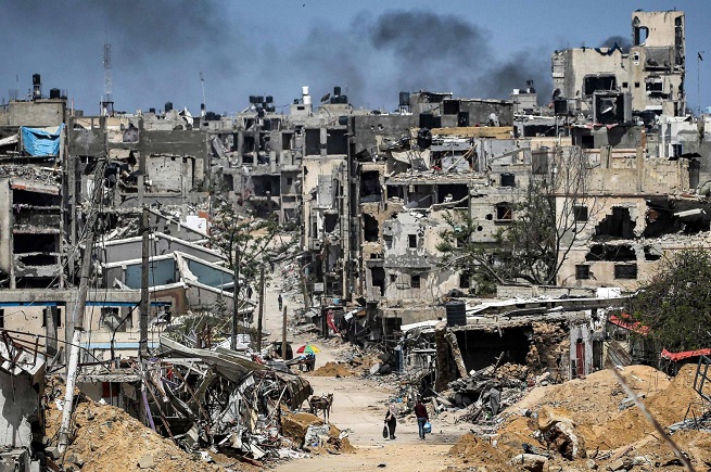 غزة: استشهاد 12 فلسطينيا غالبيتهم من الأطفال والنساء