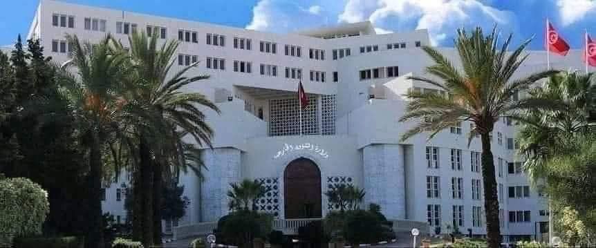 كاتب الدولة لدى وزير الشؤون الخارجية يستقبل سفير جمهورية مصر العربية بتونس.