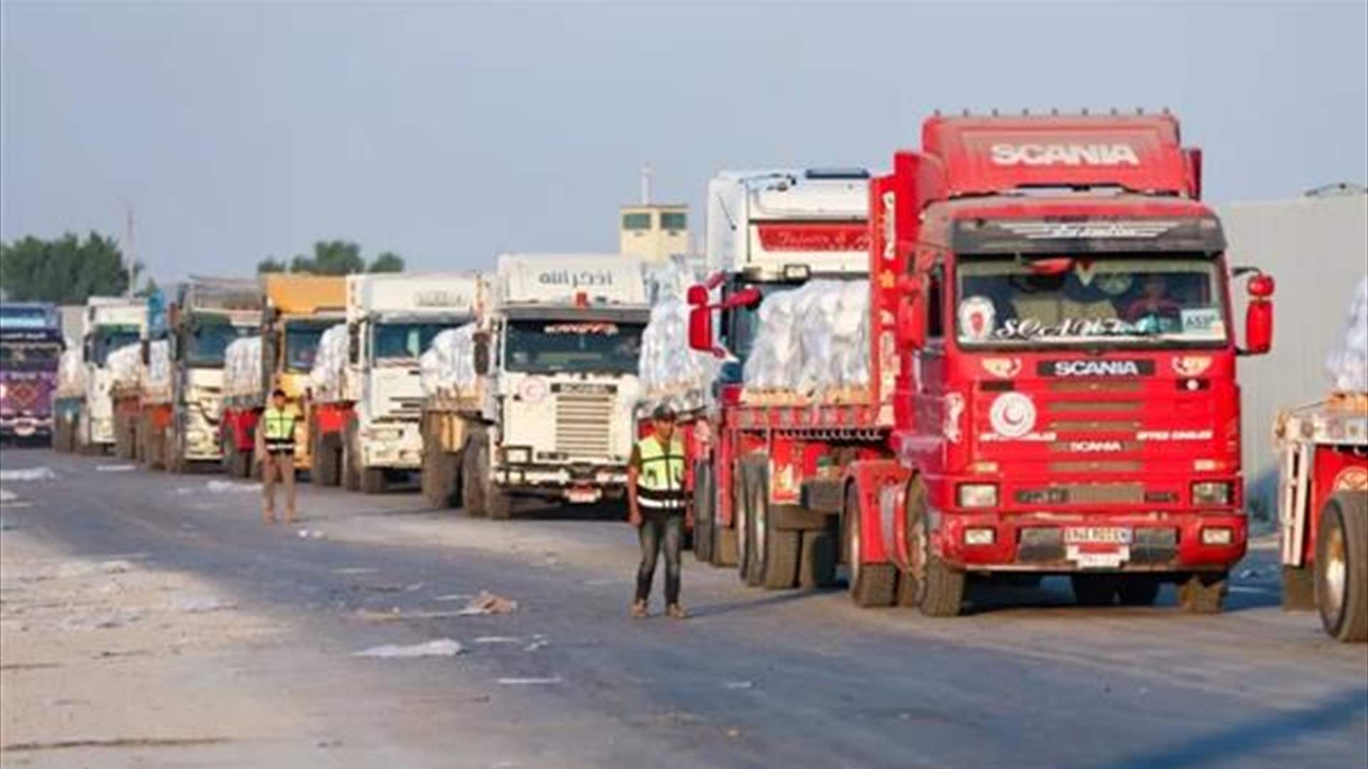 الأونروا: نحو 6000 شاحنة محملة بالمساعدات الغذائية جاهزة للدخول إلى غَزّة