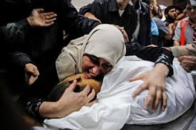 21 شهيدا بينهم 12 من منتظري المساعدات برصاص وقصف الاحتلال مناطق متفرقة من غزة
