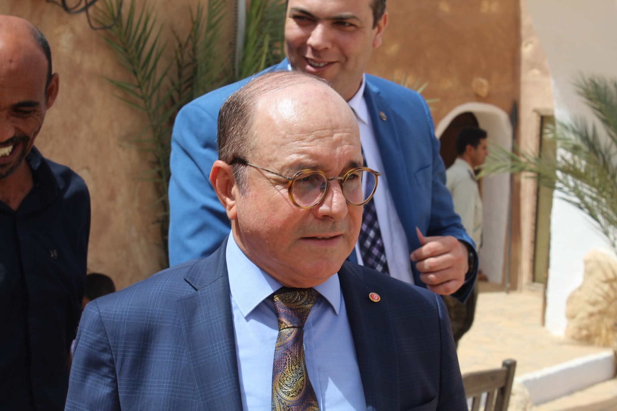 تطاوين : وزير السياحة يؤدي زيارة ميدانية إلى ولاية تطاوين ويؤكد دعم السياحة البديلة ومتابعة المشاريع المعطلة