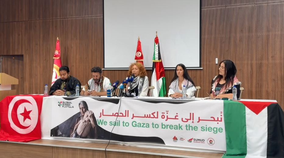 يوم 4 سبتمبر انطلاق أسطول الصمود من تونس باتجاه غزة (أسطول الصمود العالمي)