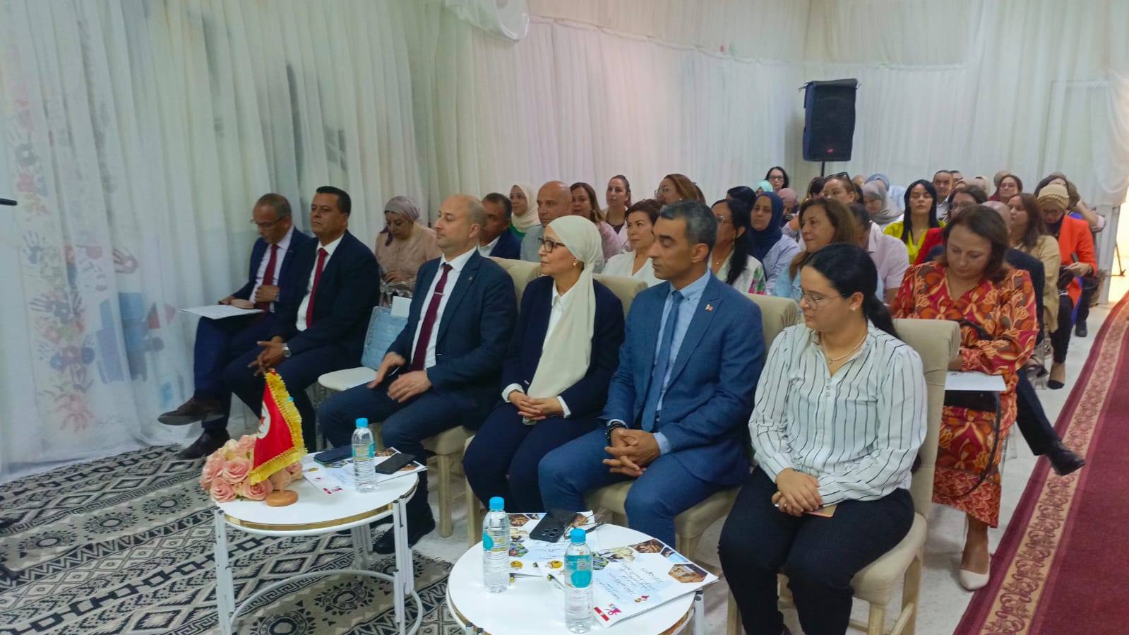 وزيرة الأسرة تعطي إشارة انطلاق الندوات الإقليمية حول "الإدماج الاقتصادي للمرأة وتحقيق التنمية في أفق 2030"