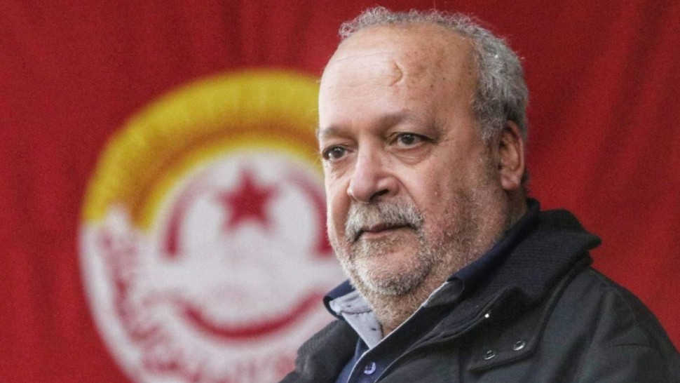 سامي الطاّهري: مجموعة من الأشخاص يحاولون اقتحام مقر اتحاد الشغل.