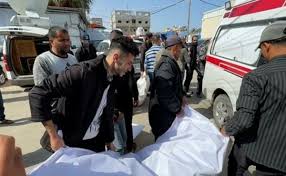 استشهاد ثلاثة فلسطينيين بينهم امرأة في إطلاق نار وقصف صهيوني جنوب قطاع غزة