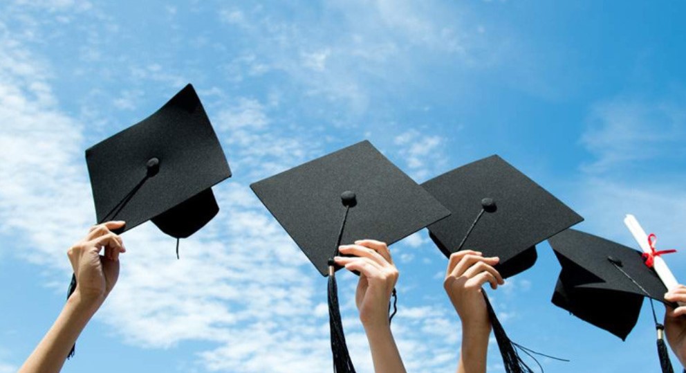 غــدا : انطلاق دورة إعادة التوجيه الجامعي