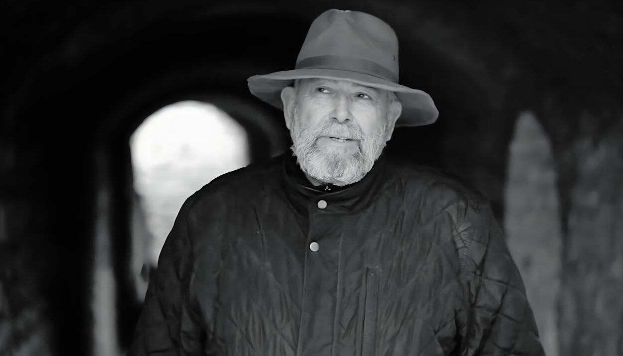 الفنان الفاضل الجزيري في ذمة الله