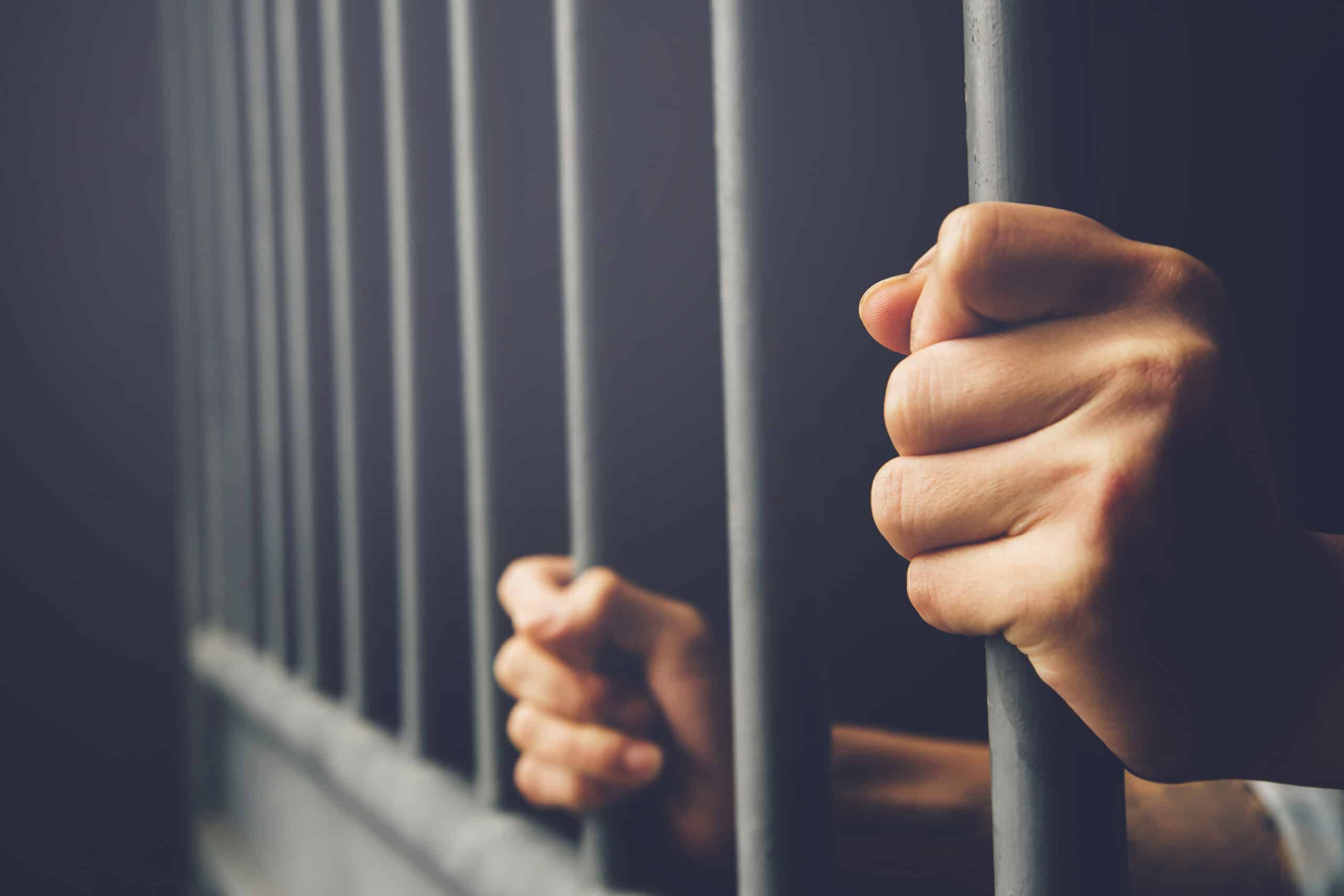إصدار 8 بطاقات إيداع بالسجن في حق المشتبه به في قضية التلاعب ببطاقات التوجيه الجامعي