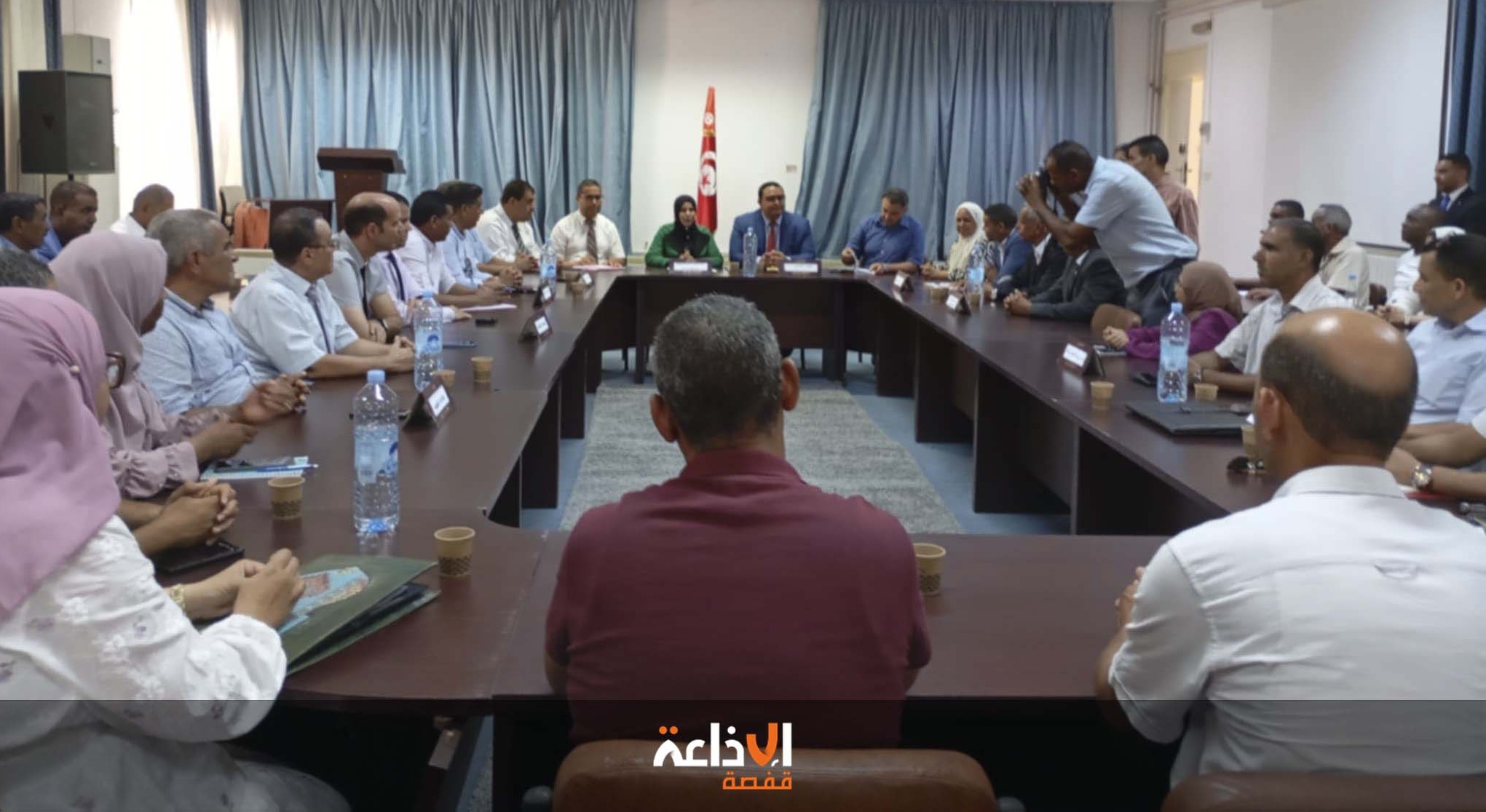 خلال زيارتها الى ولاية قبلي : كاتبة الدولة المكلفة بالشركات الاهلية تؤكد اتخاذ عديد الإجراءات لحوكمة ملف الشركات الاهلية وتركيز نظام الجودة 