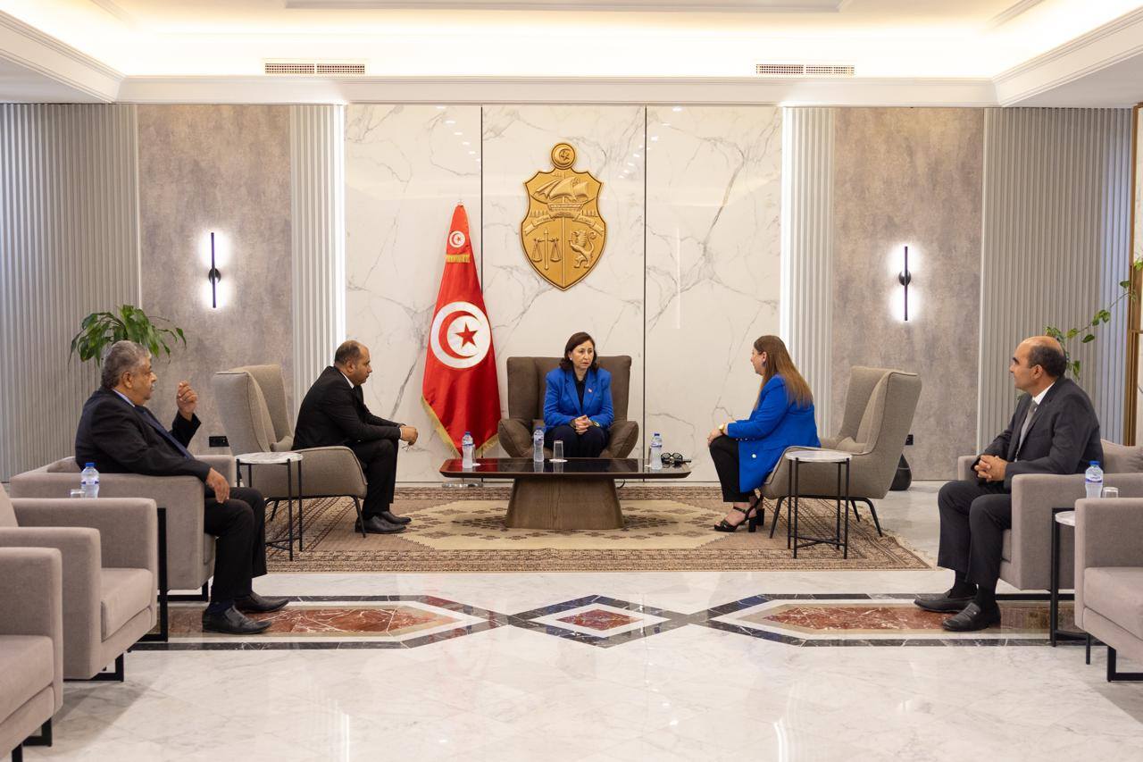 رئيسة الحكومة تقترح برمجة منتدى اقتصادي تونسي-ياباني خلال سنة 2026