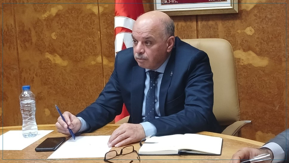 وزير النقل يؤكد على ضرورة حسن التصرّف في الأسطول المتوفّر حاليّا وإحكام توزيعه، في ظلّ تعزيزه بحافلات جديدة تم تسلّمها مؤخرا