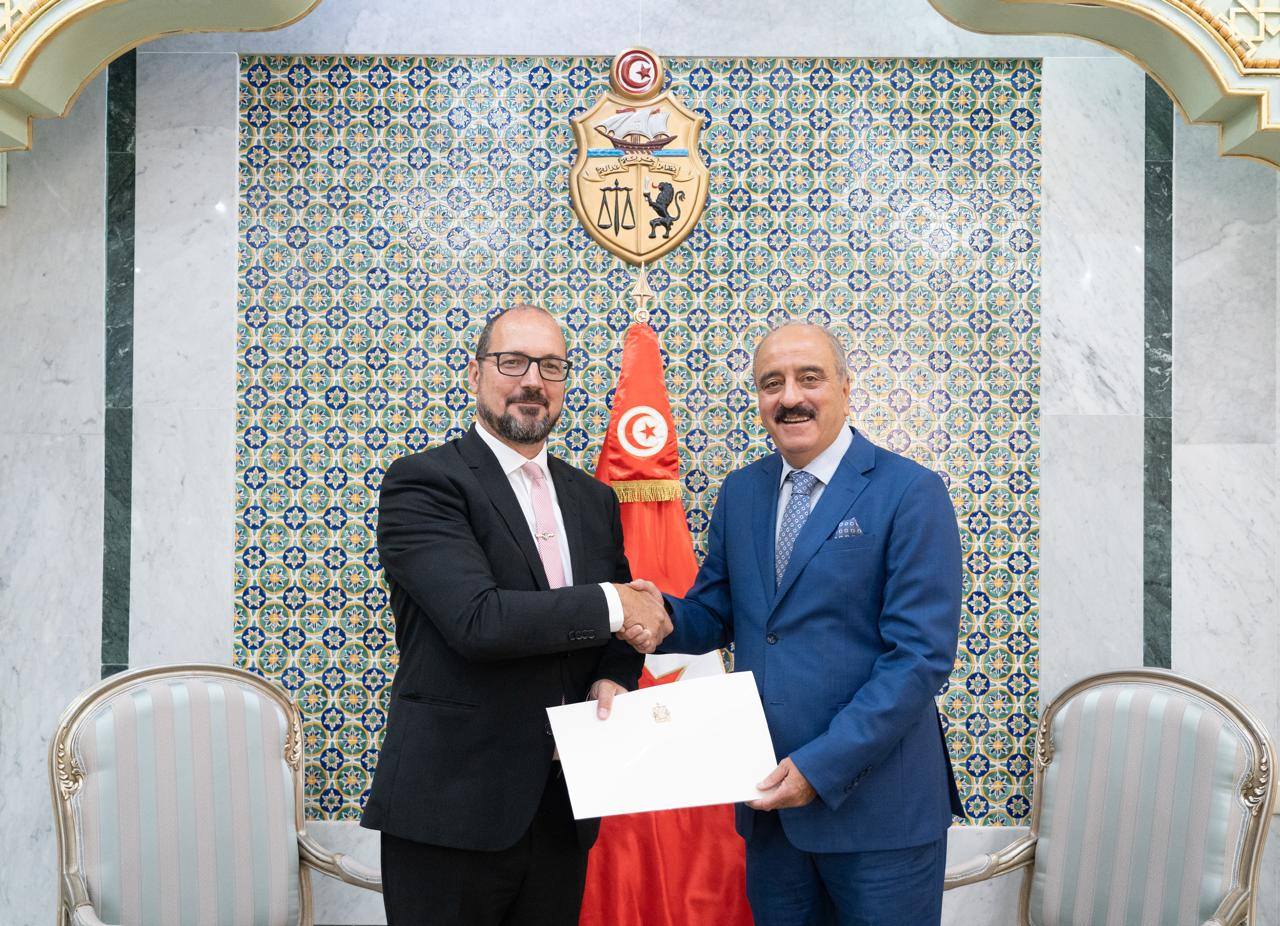 وزير الخارجية يتسلم نسخة من أوراق اعتماد سفير كندا الجديد بتونس