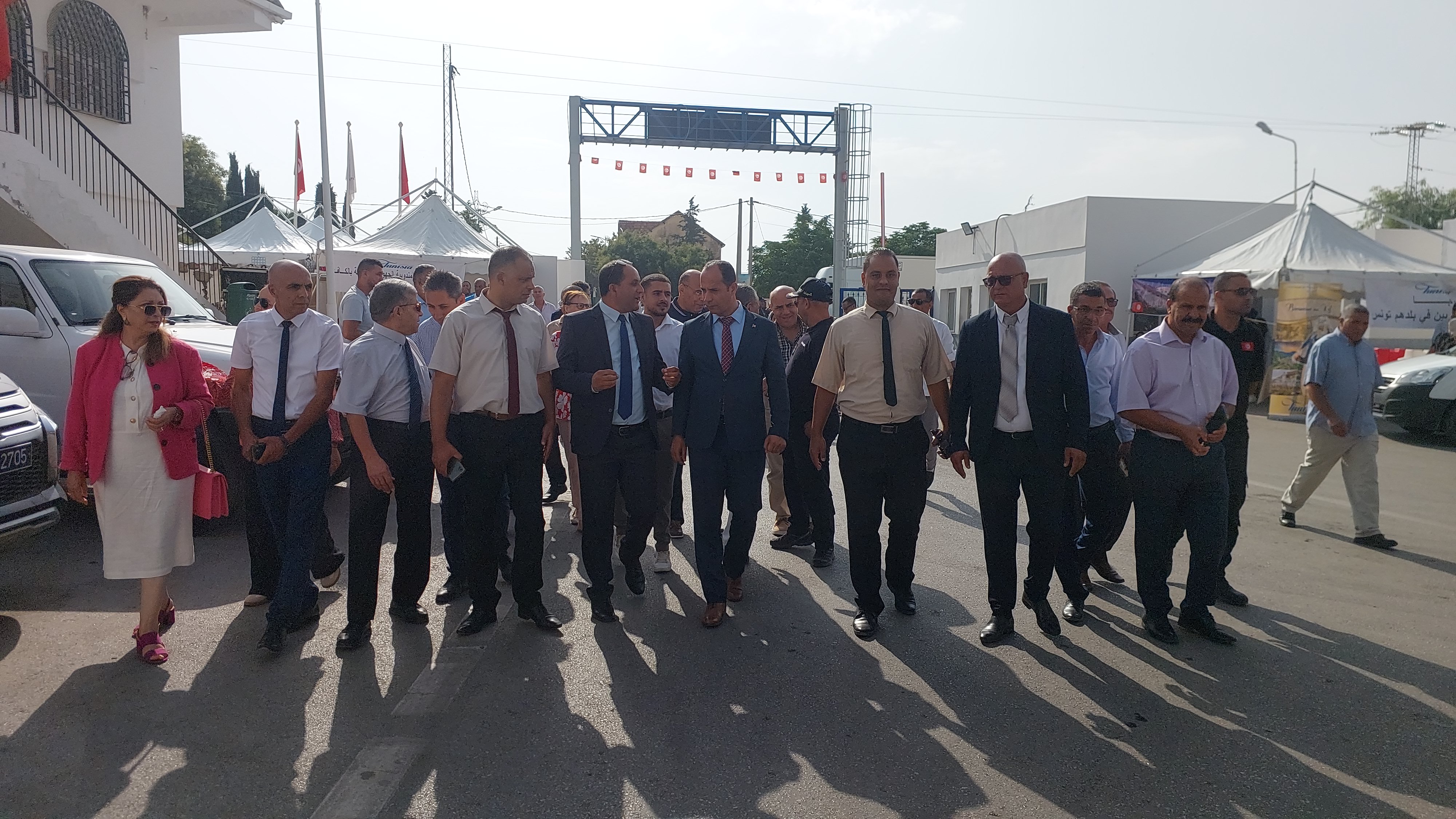 يوم ترويجي للسياحة والصناعات التقليدية ومنتوجات المراة الريفية بالمعير الحدودي بساقية سيدي يوسف 