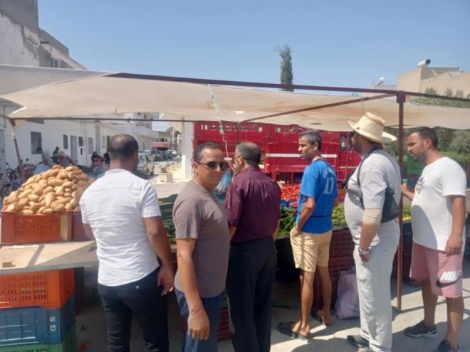 المنستير: إجراءات جديدة لتنظيم الانتصاب بالسوق الأسبوعية بخنيس