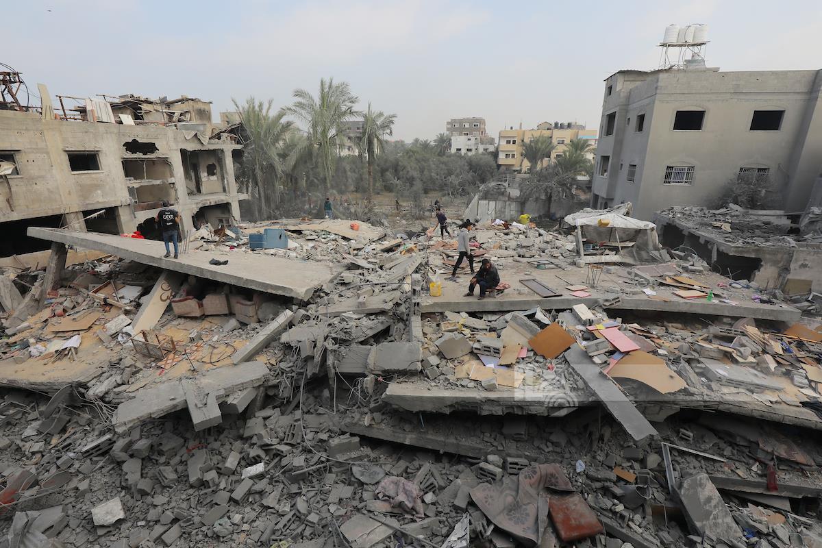 استشهاد ثلاثة فلسطينيين في قصف الاحتلال الصهيوني مدينة خان يونس في قطاع غزة