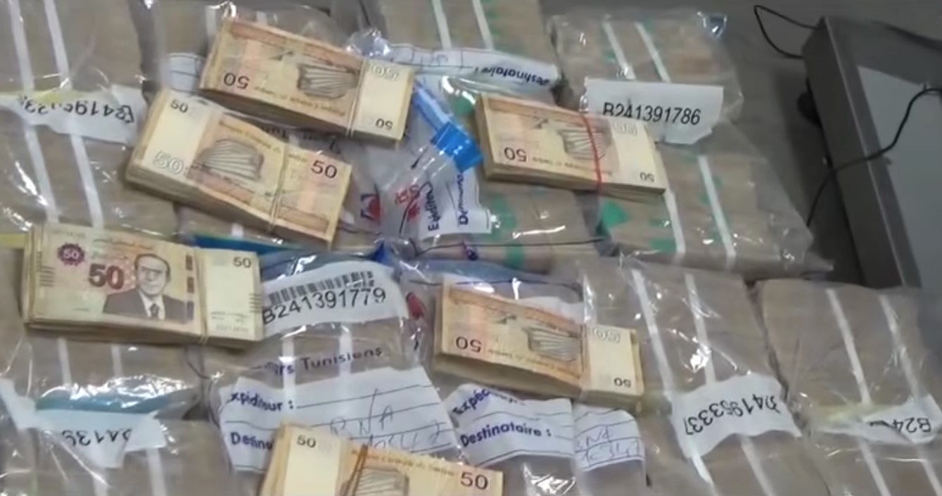 وزارة الداخلية تُعلن إحباط عمليّة تهريب دوليّة لكميّة هامّة من المخدرات عبر ميناء حلق الوادي