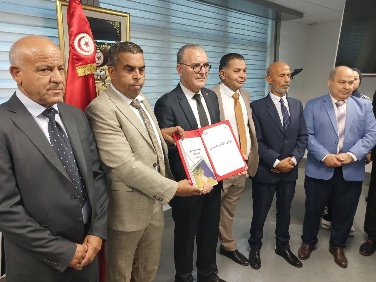 مجالس الأقاليم تسلم مخططاتها التنموية الى وزارة الاقتصاد والتخطيط