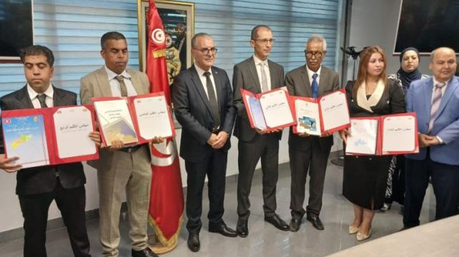 مجالس الأقاليم تسلم مخططاتها التنموية الى وزارة الاقتصاد والتخطيط
