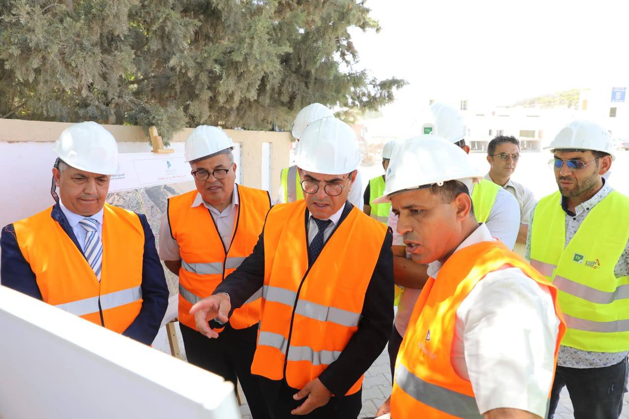 استعدادا لموسم الامطار وزير التجهيز والإسكان يتفقد المشاريع والبرامج المتعلقة بالحماية من الفيضانات بولايات تونس واريانة ومنوبة وبن عروس