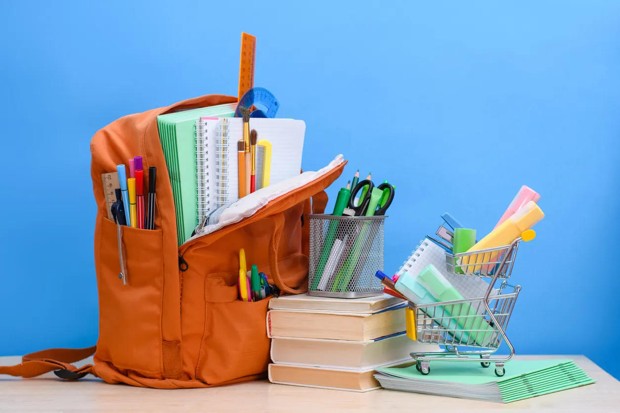 اللجنة  الجهوية للتضامن الاجتماعي بمدنين تخصص مساعدات عينية بمناسبة العودة المدرسية