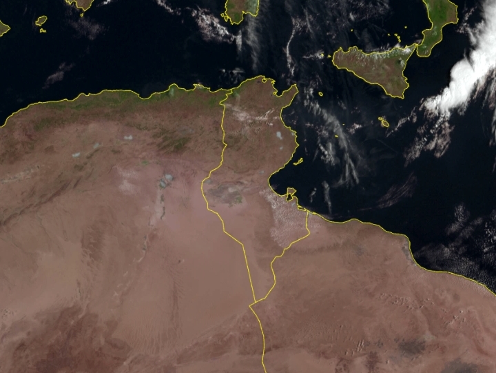 نزول بعض الأمطار الضعيفة والمتفرقة في الصباح بالجنوب الشرقي