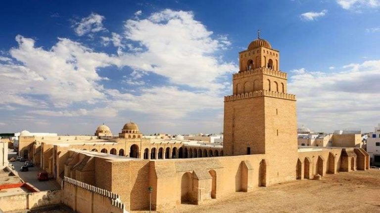 المدير الجهوي للشؤون الدينية بالقيروان: 263 نشاطا دينيا بمناسبة ذكرى المولد النبوي الشريف