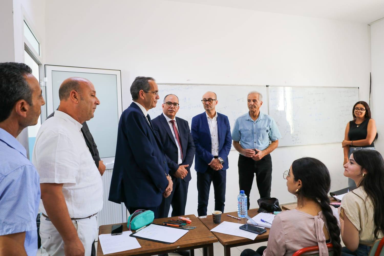 وزير التعليم العالي والبحث العلمي يعاين انطلاقة العودة الجامعية 2025-2026 بالمعهد التحضيري للدراسات الهندسية بتونس