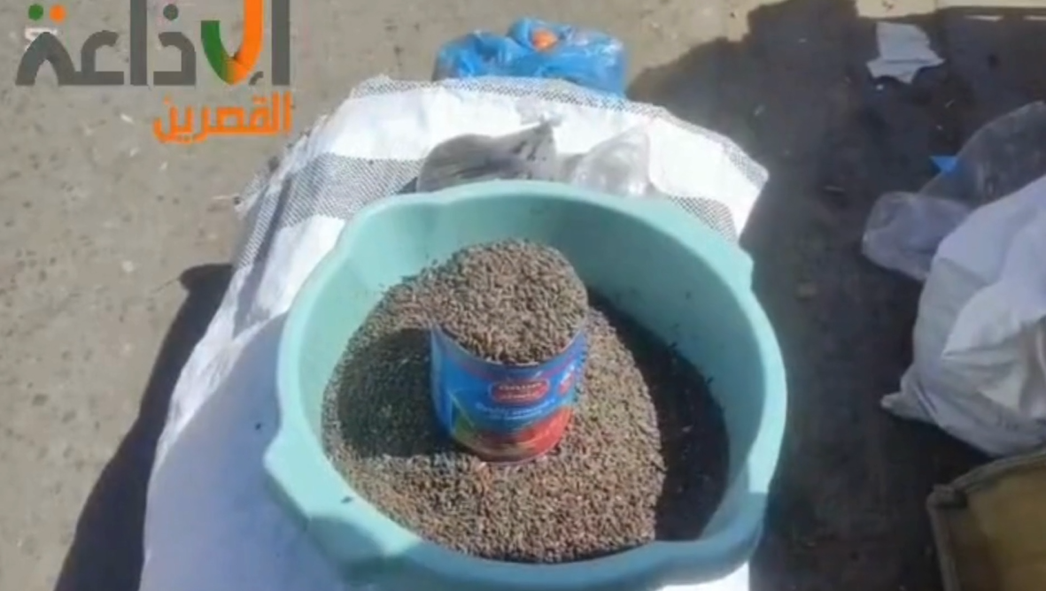 حلويات الزينة تملأ شوارع القصرين.. والزقوقو يتجاوز الـ50 دينارًا