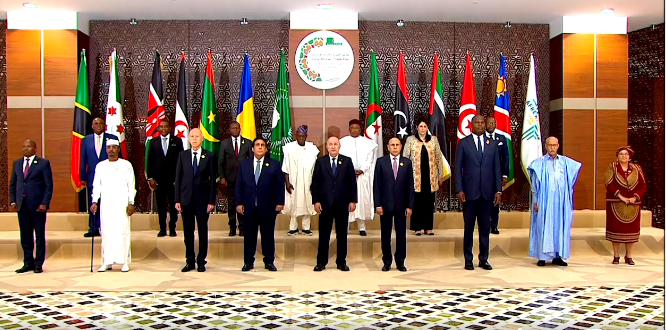 رئيس الدولة: "يجب أن نتعاون حتى تنال الشعوب المُضطهدة حظها وينال الفلسطينيون حقهم كاملا على كل أرض فلسطين"