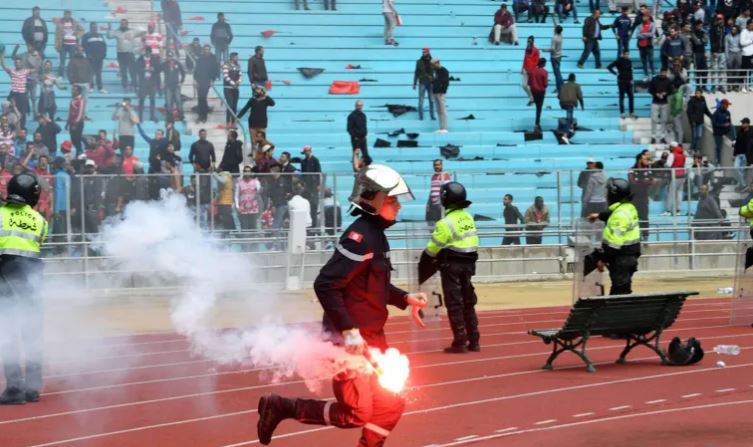 العنف في الملاعب الرياضية: إقرار إجراءات حازمة للحدّ من الظاهرة 