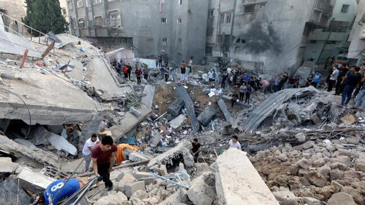 مصادر طبية .. 48  شهيدا في قطاع غزة منذ فجر اليوم
