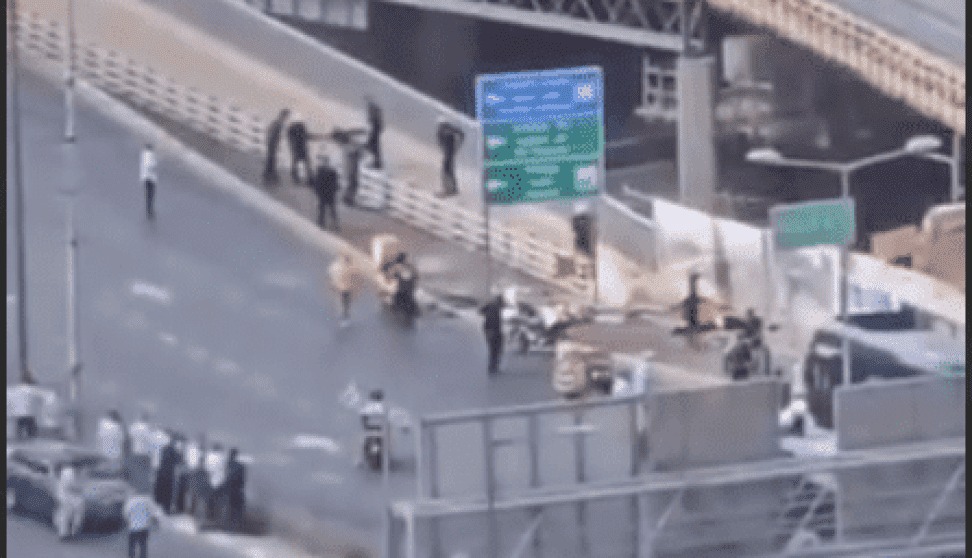   اربعة قتلى و16 مصابا في عملية إطلاق نار بمدينة القدس