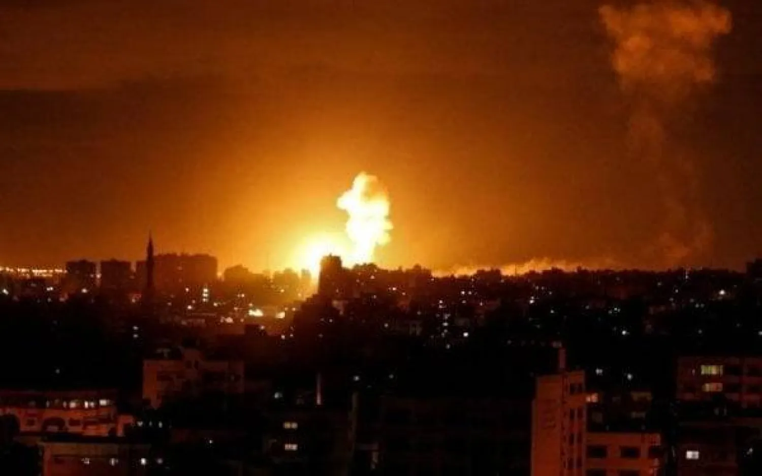 وسائل إعلام سورية: الكيان الصهيوني يقصف محيط ثلاث مدن