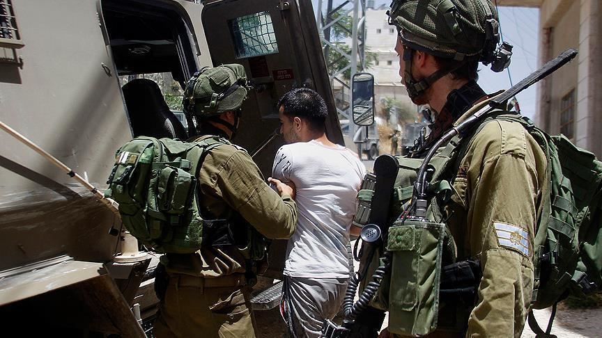 العدوان الصهيوني : قوات الاحتلال تعتقل ثلاثة فلسطينيين في القدس المحتلة
