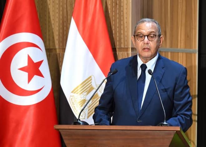 رئيس منظمة الأعراف في المنتدى الاقتصادي التونسي المصري "الاقتصاد التونسي صامد رغم جميع المصاعب"