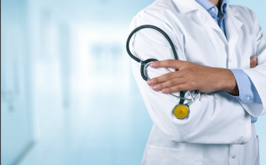 Médecins résidents et internes : hausse de l’indemnité de garde dès octobre 2025