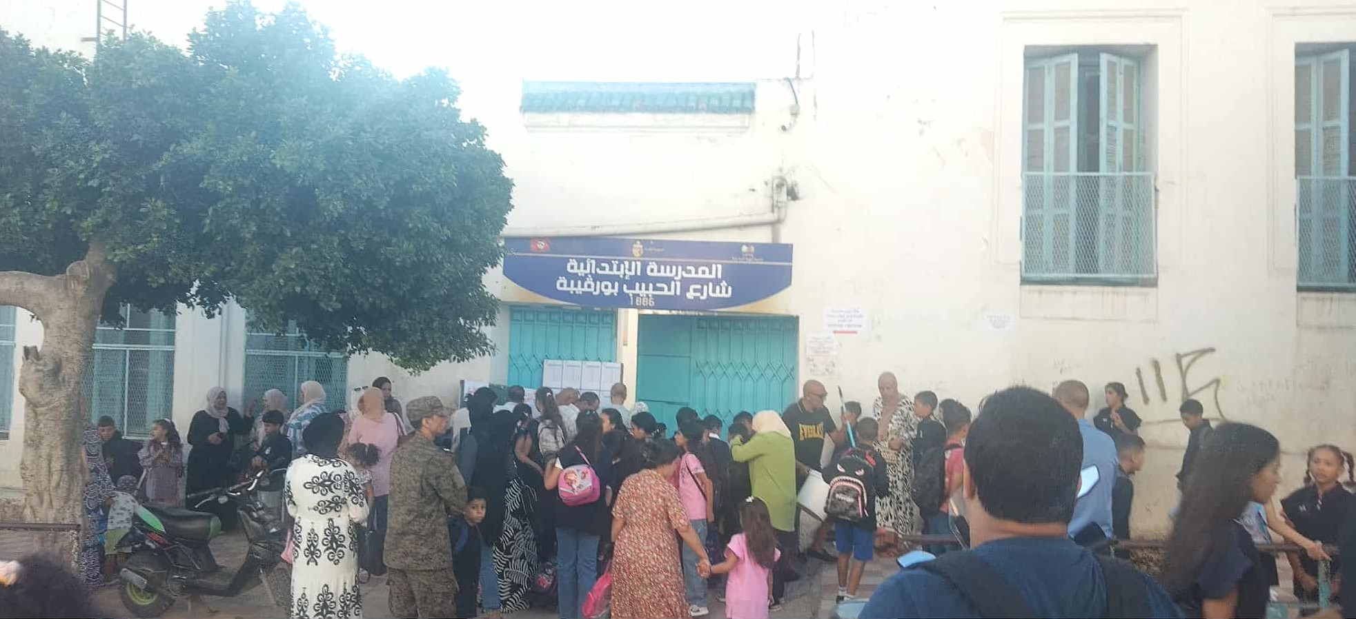  أكثر من  مليونين  و 325 الف تلميذ وتلميذة  يلتحقون  اليوم  بمقاعد الدراسة  