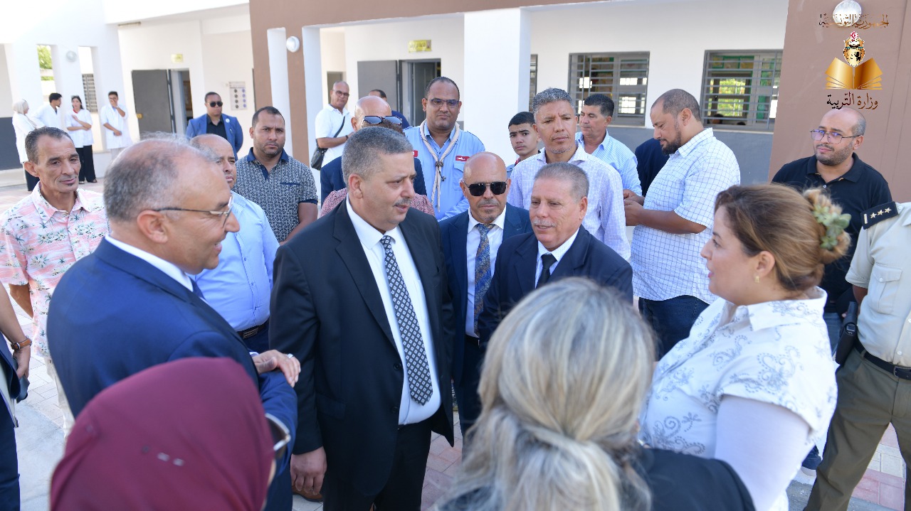 وزير التربية: سيتم إدماج الدفعة الثانية من المدرسين النواب نهائيا في جانفي المقبل