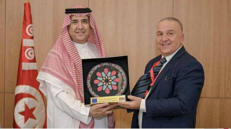 امضاء مذكرة تفاهم بين الجامعة التونسية لوكالات الأسفار والسياحة واللجنة الوطنية للعمرة والزيارة بالمملكة العربية السعودية