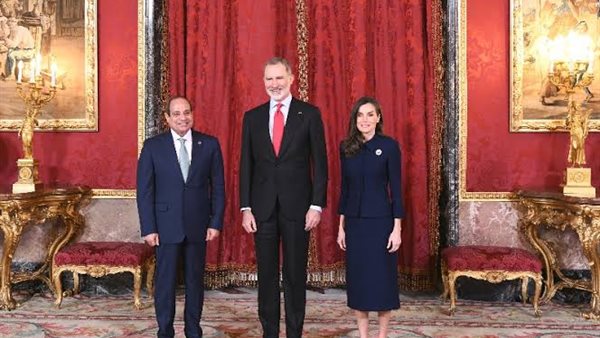 ملك إسبانيا يُدين المجازِر في غزّة: "مُعاناة تفوق الوصف"