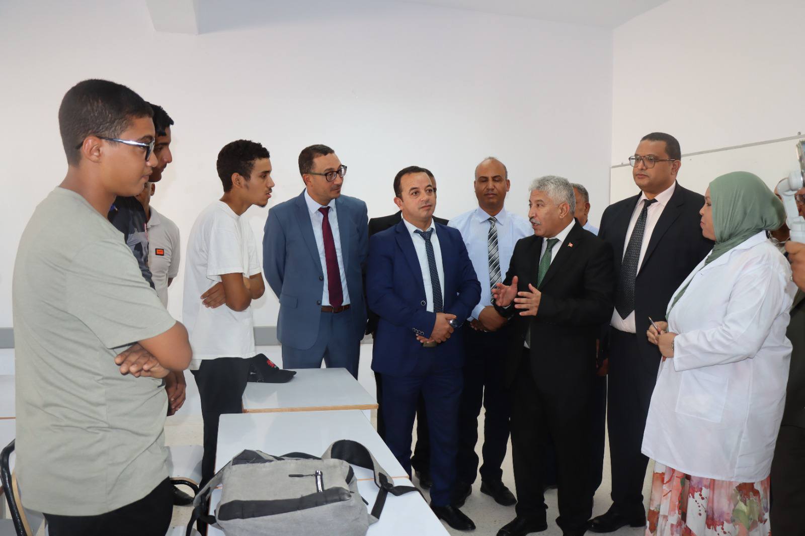 وزير التكوين المهني يشرف على إفتتاح السّنة التكوينية 2025-2026 بولاية قبلي