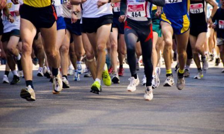 عائداته مخصصة لمجابهة الانقطاع المدرسي المبكر: مشاركة 1500 عداء وعداءة في ماراطون بالمرسى