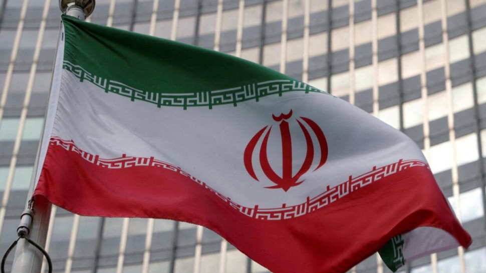 إيران تهدد بتعليق التعاون مع وكالة الطاقة الذرية حال إعادة فرض العقوبات