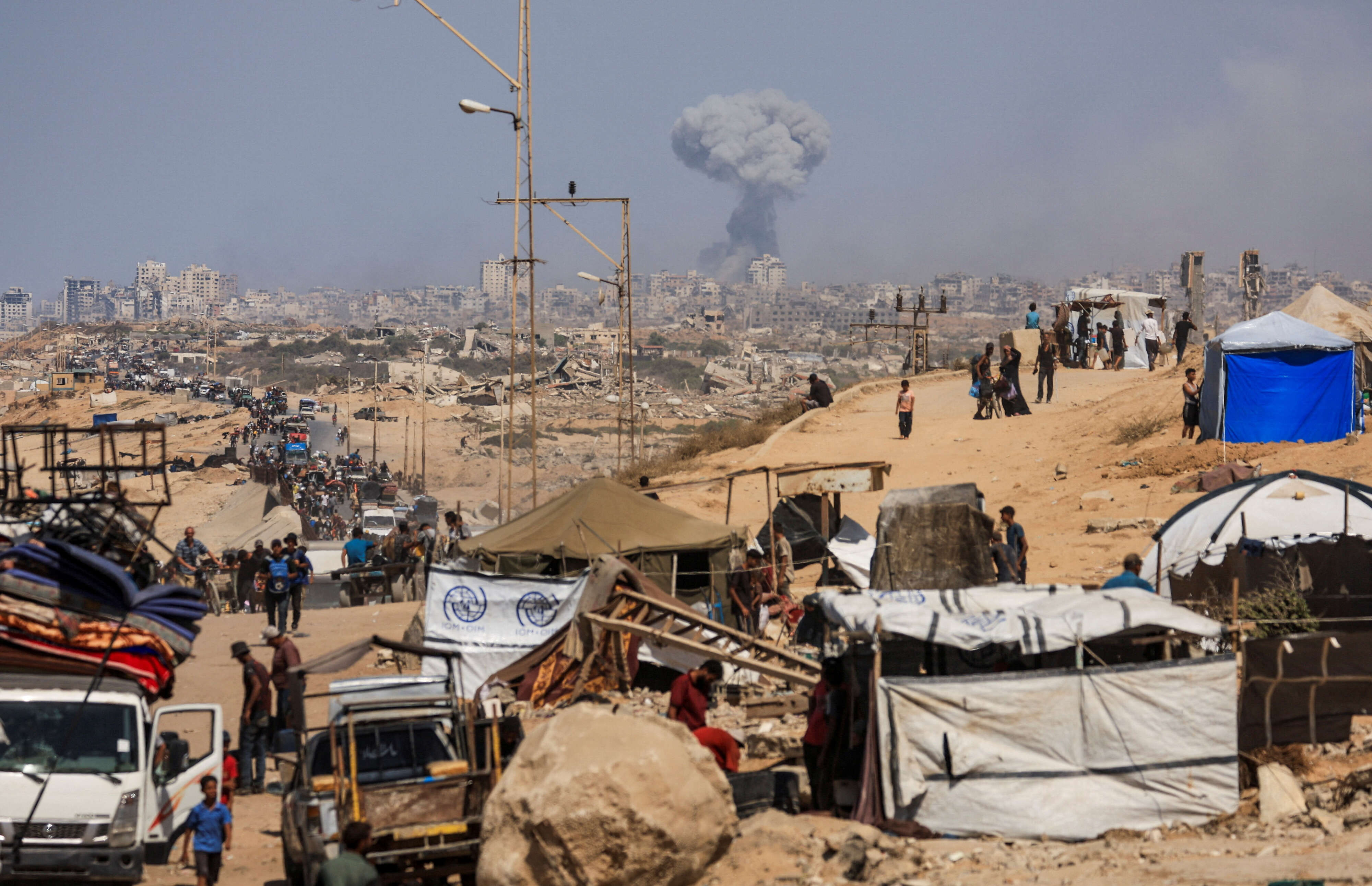 خروج مستشفيين في مدينة غزة عن الخدمة مع تصاعد عدوان الاحتلال الصهيوني