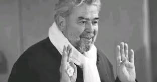 في دورة تحمل اسم الفنان الراحل الفاضل الجزيري : تظاهرة "الخروج إلى المسرح" تنطلق يوم 26 سبتمبر