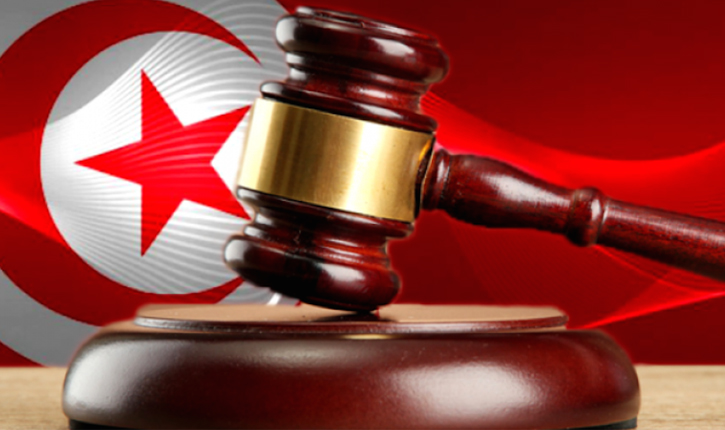 القصرين: إحالة موظف والاحتفاظ بمُقاول في قضية تدليس