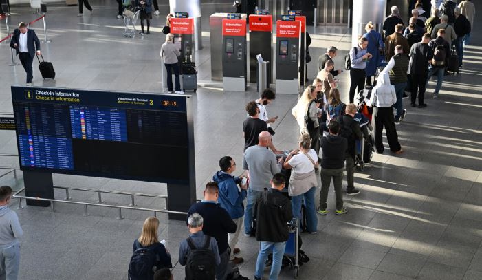 الدنمارك تعيد فتح مطاراتها بعد إغلاق مؤقت بسبب طائرات مسيرة